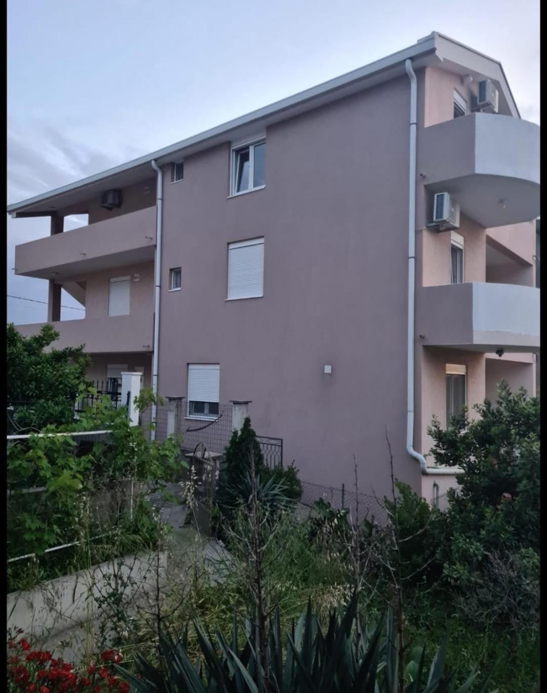 Apartments Safija ドプラー・ヴォダ エクステリア 写真
